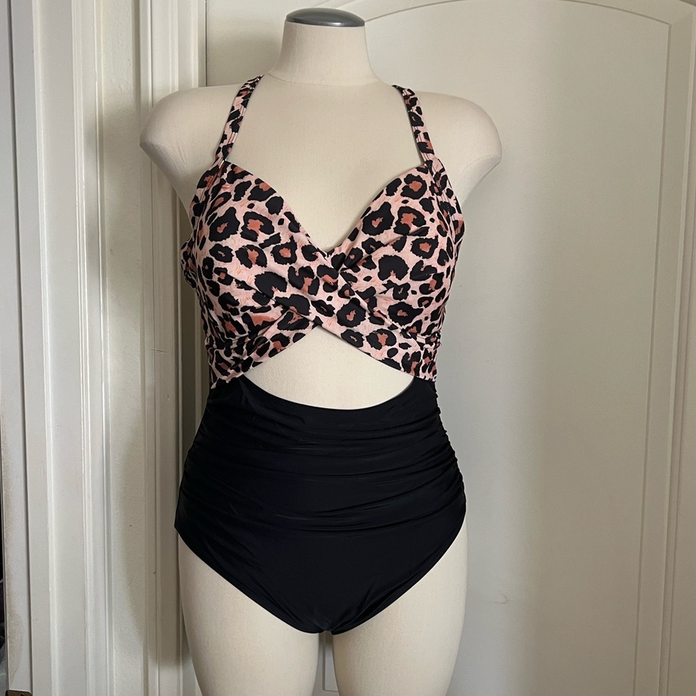 One Piece High Waisted Swimsuit / Tummy Control / Tie Back - Picture 3 of 10